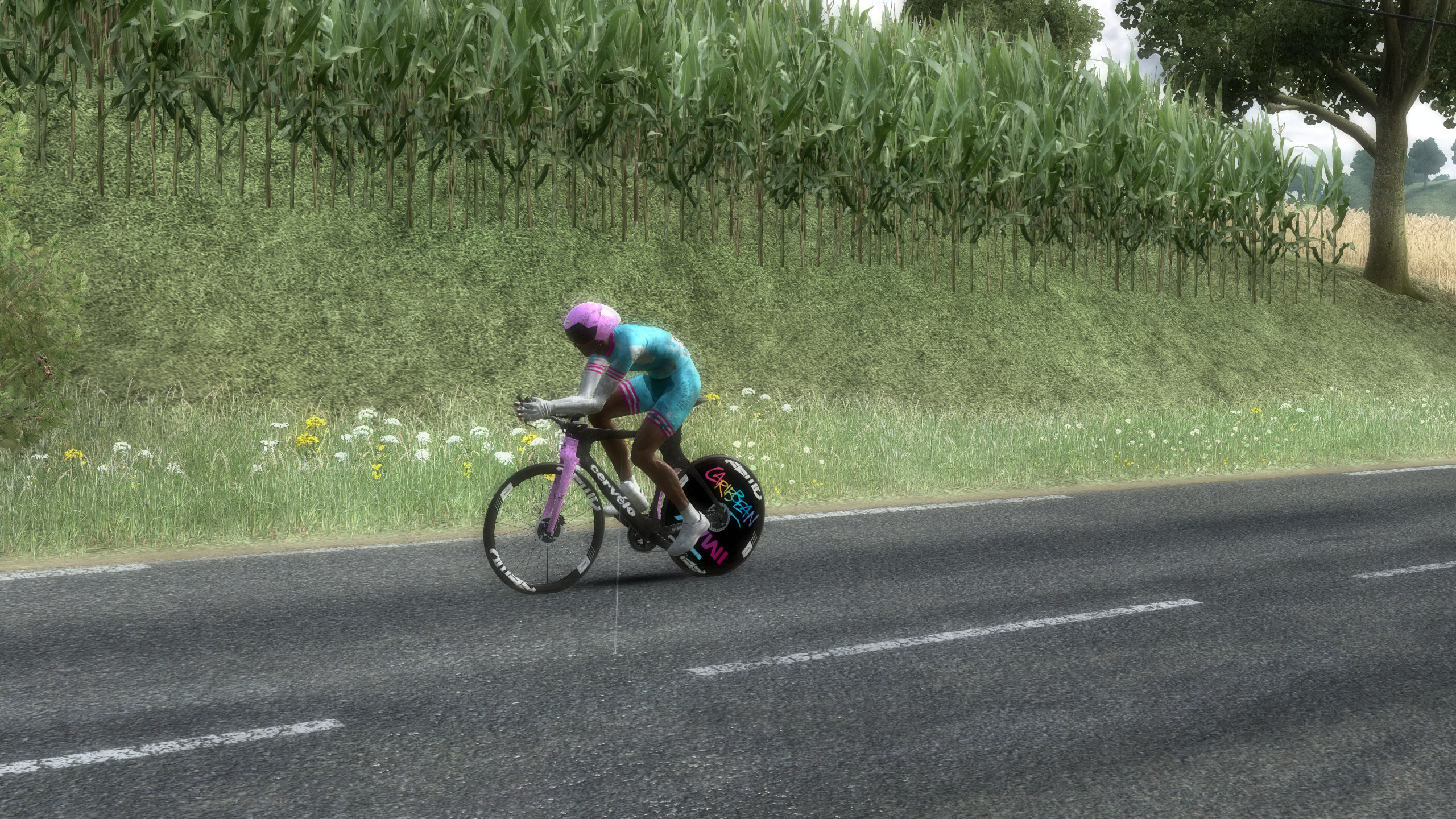 pcmdaily.com/images/mg/2025/Reports/C2/Isle of Man/PCM0016.jpg